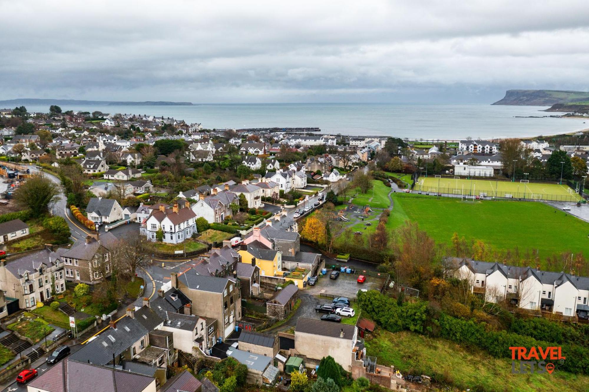 Coastal Cottages Ballycastle Exterior photo